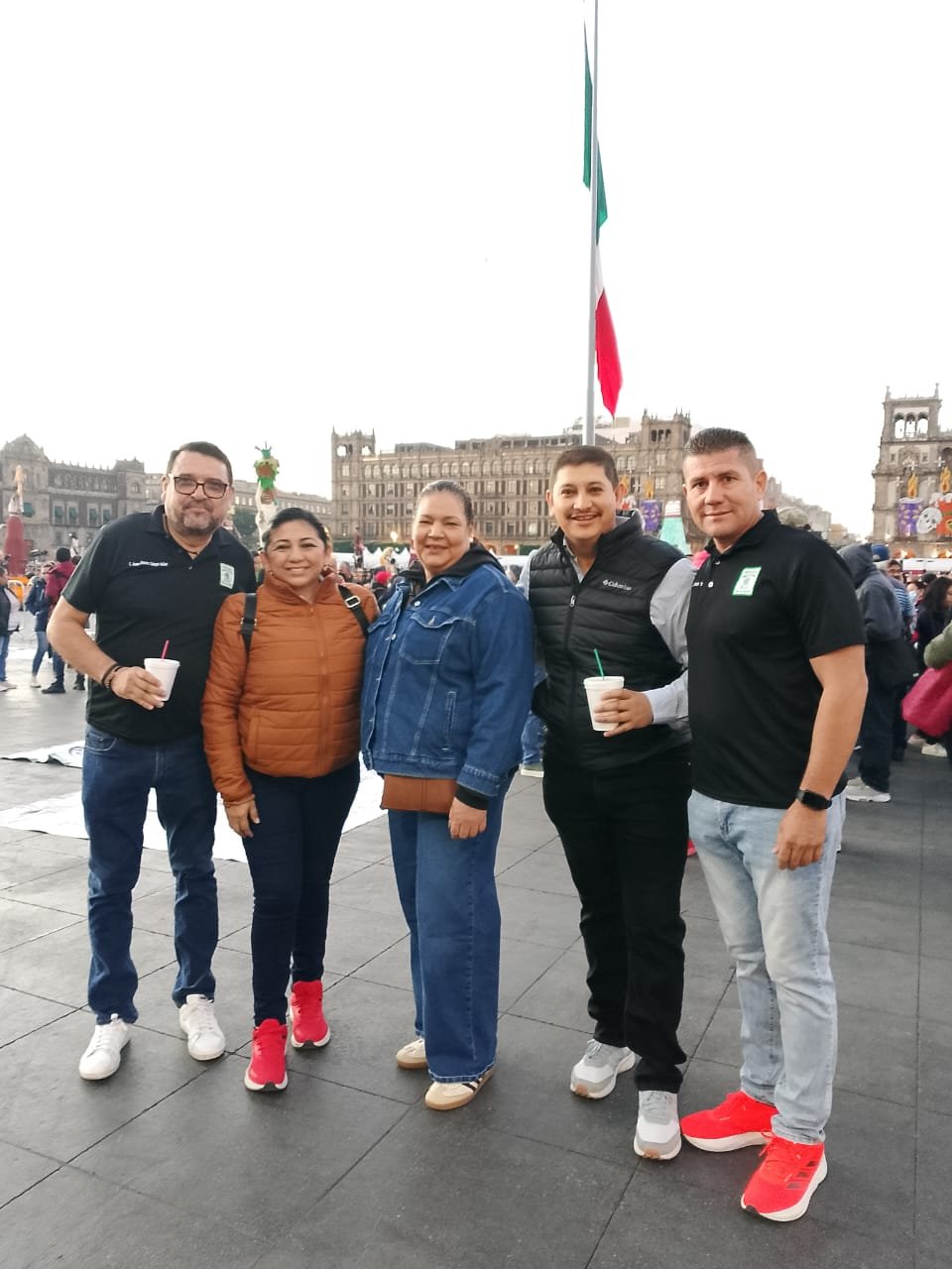 Imagen 16 de Marcha convocada por el Frente Nacional de la Federación de Sindicatos de Educación Media Superior