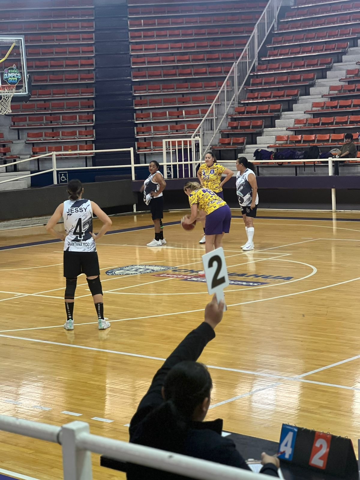 Imagen 1 de Chihuahua vence 34–20 a Quintana Roo en intenso duelo de basquetbol femenil
