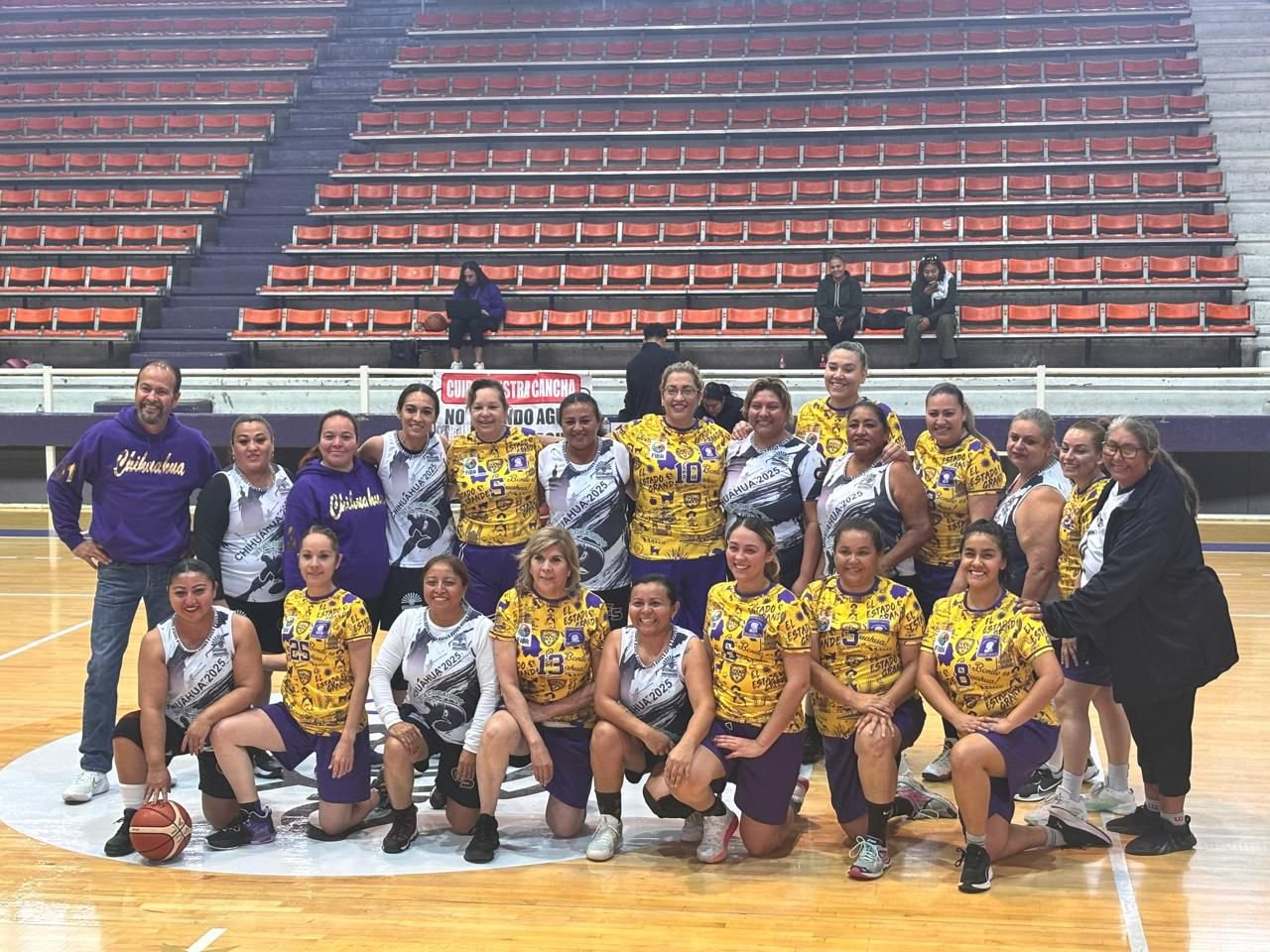 Imagen 11 de Chihuahua vence 34–20 a Quintana Roo en intenso duelo de basquetbol femenil
