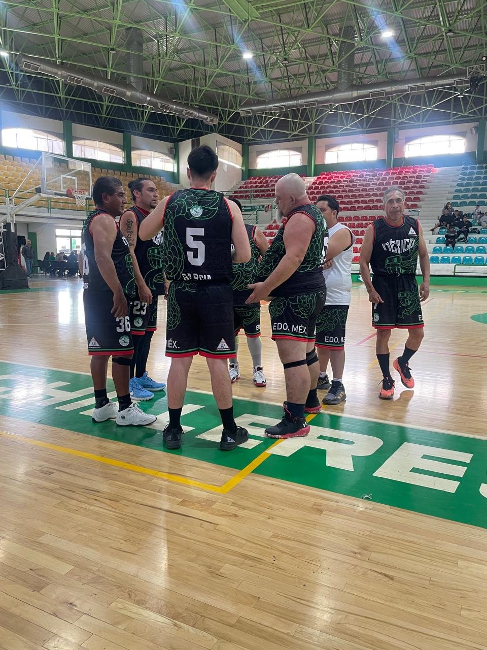 Imagen 6 de Zacatecas domina a Puebla 59–25 en basquetbol varonil