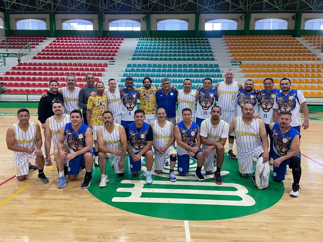Imagen 1 de Partido de básquetbol varonil entre las selecciones de Chihuahua y Chiapas.