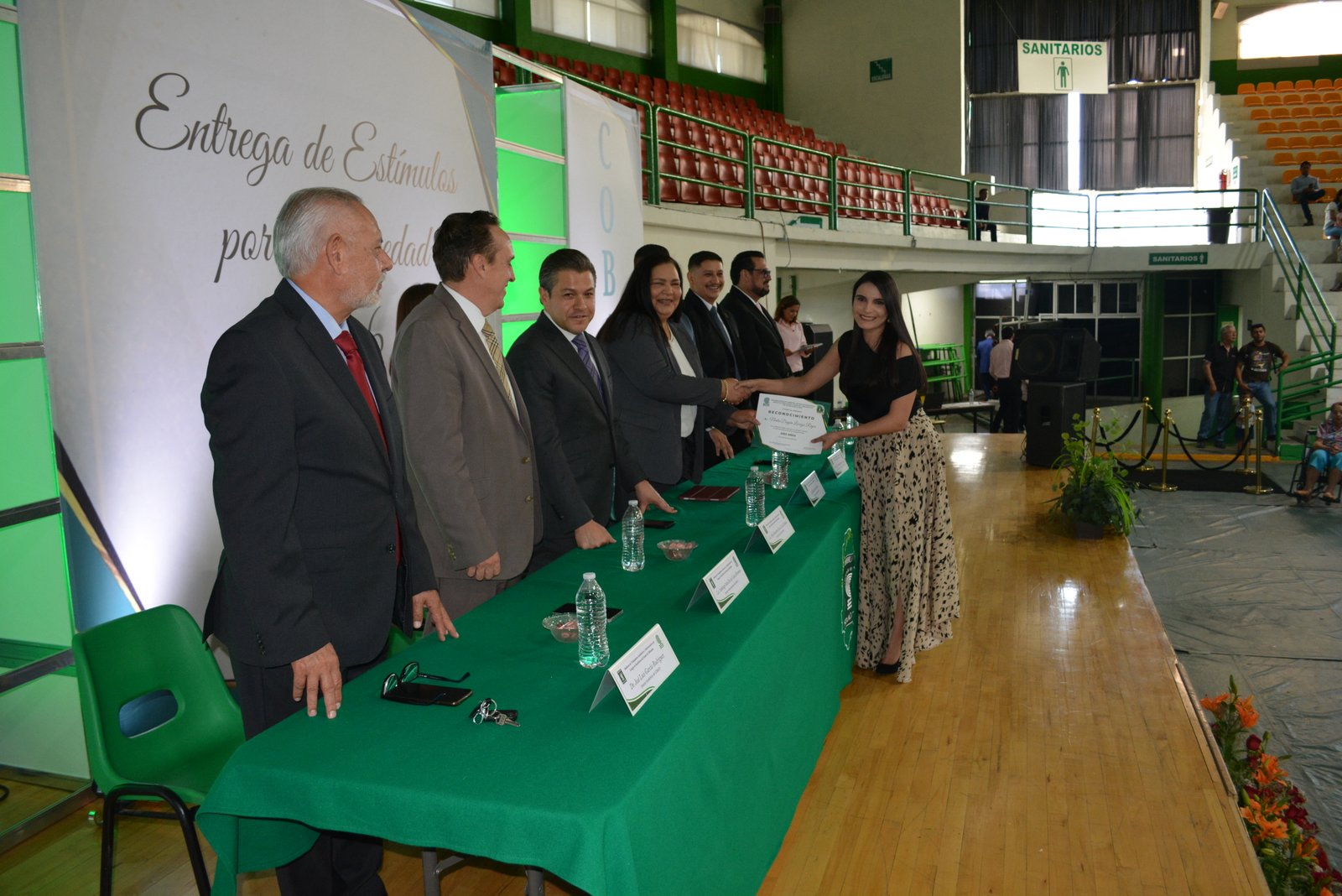 Imagen 6 de Entrega de Reconocimientos por Antigüedad 2026