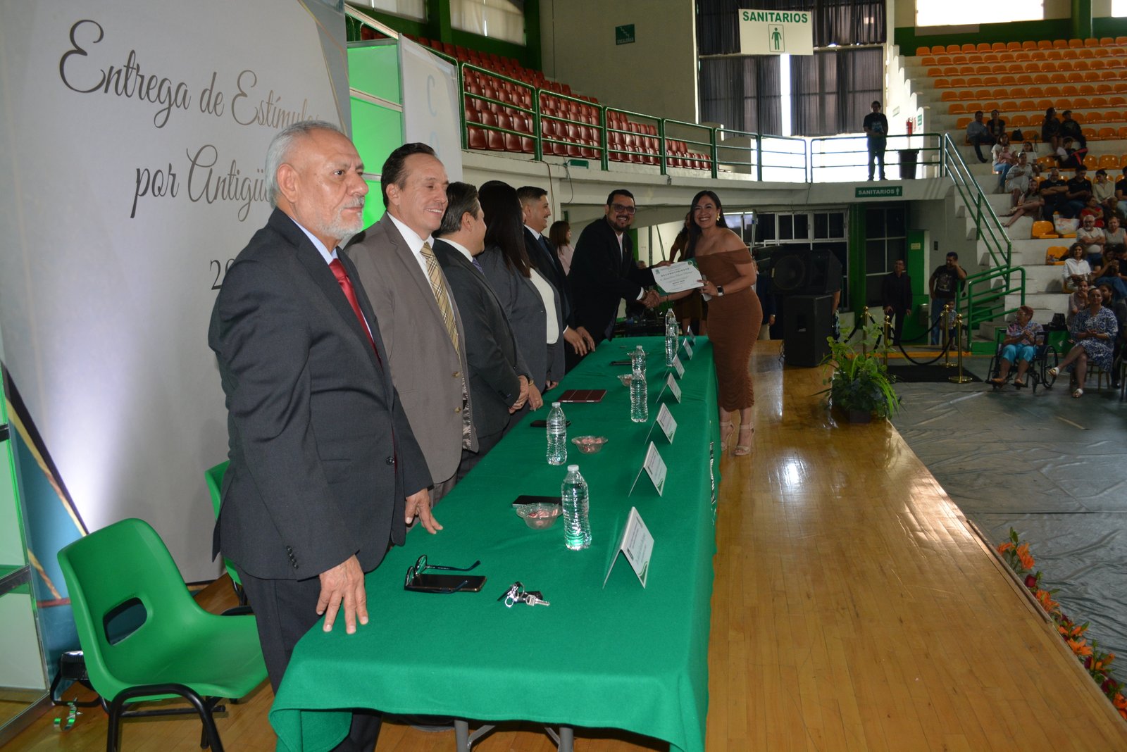 Imagen 22 de Entrega de Reconocimientos por Antigüedad 2026