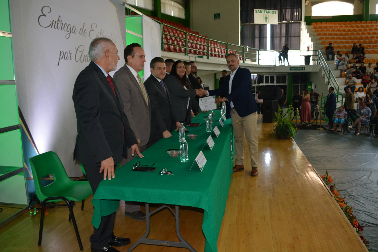 Imagen 25 de Entrega de Reconocimientos por Antigüedad 2026
