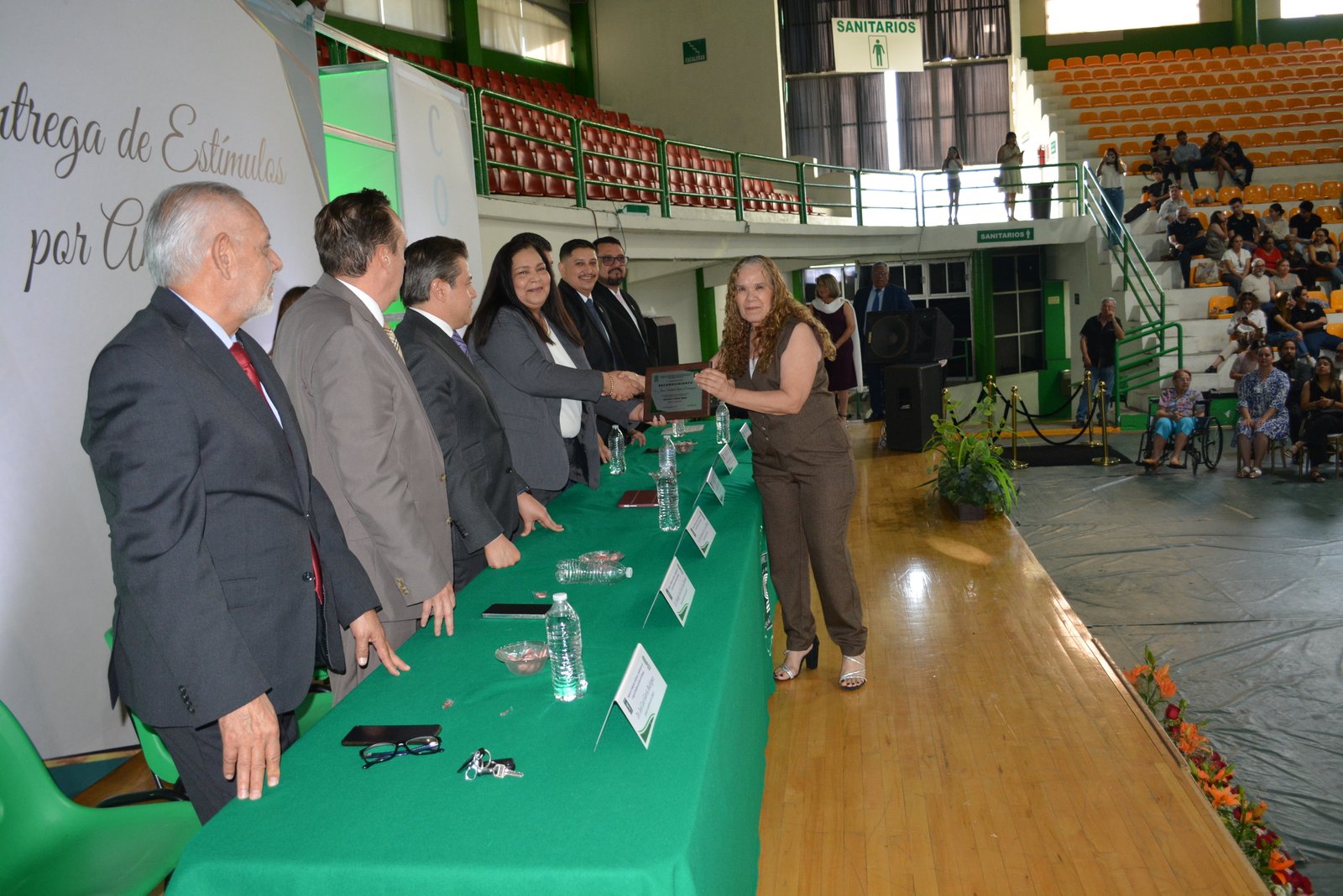 Imagen 115 de Entrega de Reconocimientos por Antigüedad 2026
