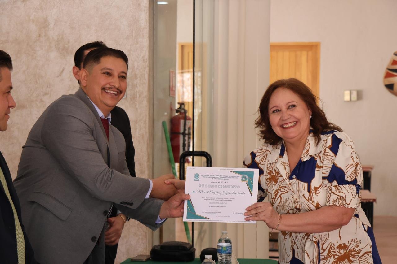Imagen 5 de Entrega de Reconocimientos por Antigüedad en Casas Grandes, Chih.