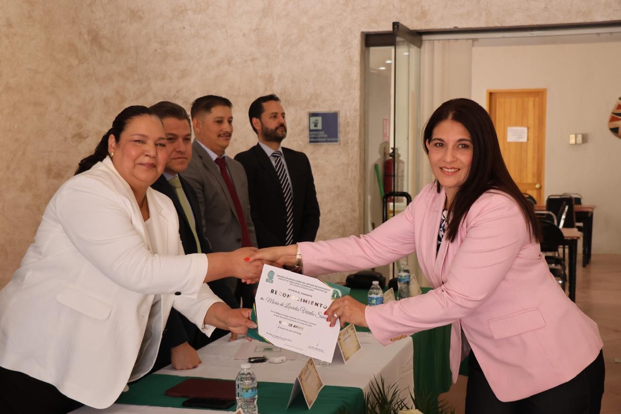 Imagen 11 de Entrega de Reconocimientos por Antigüedad en Casas Grandes, Chih.