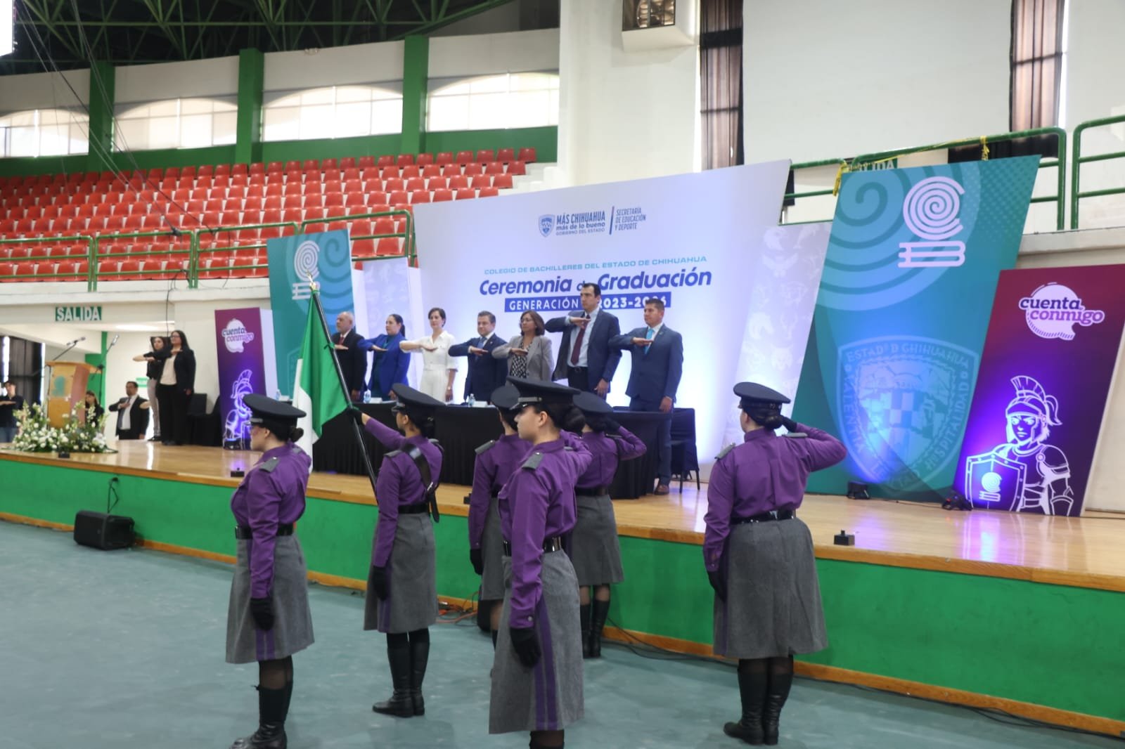 Imagen 2 de Graduaciones del los planteles 1, 4, 10, 21, SEA