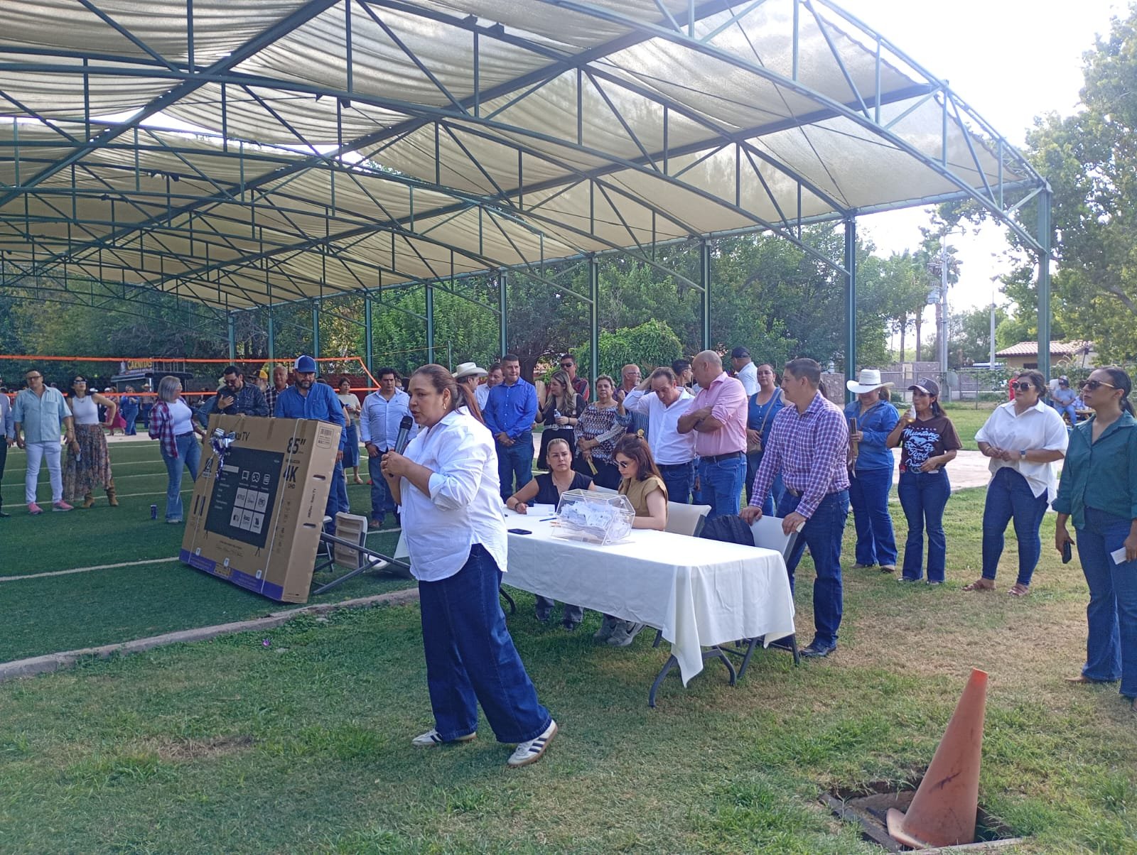 Imagen 10 de FESTEJO DEL 40 ANIVERSARIO DEL STAACOBACH